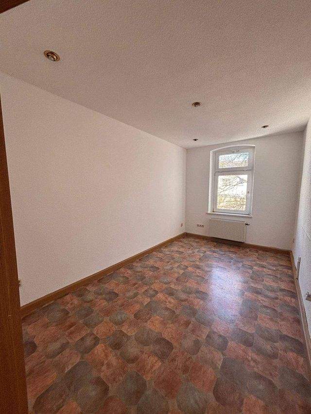 Einbauküche möglich! Großzügige 3-Raum-Wohnung mit 90 m² – viel Platz zum fairen Preis in Aue - Foto 5