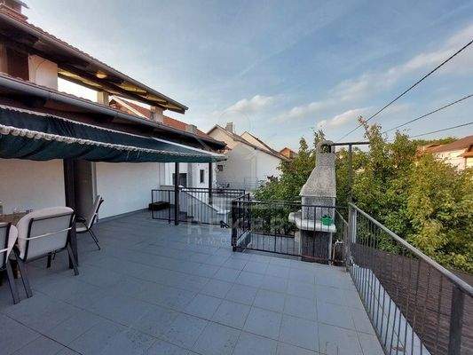 Die Dachterrasse ist das Highlight