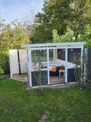 Kleine Terrasse (Wasser Strom)