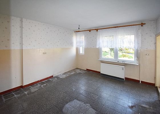 ...bequem von der Küche raus zur Terrasse