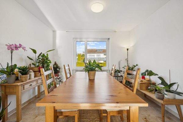 backbone_590880-A_004_WEB