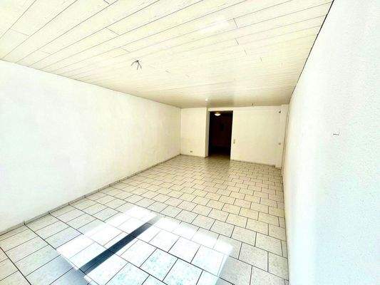 Helles Wohn/Schlafzimmer