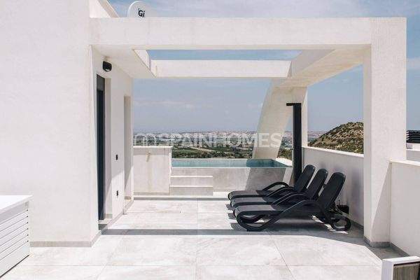 3 Bedroom Apartments with Private Pool and Terrace in Rojales