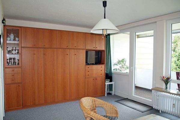 Wohnzimmer Einbaubett