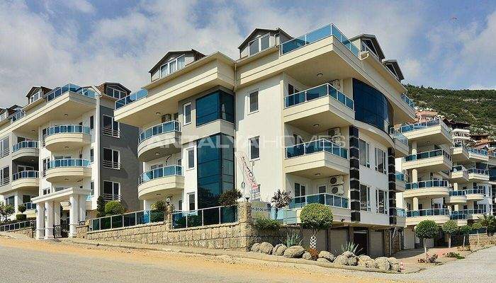 Turnkey Properties with Castle and Sea View in Alanya