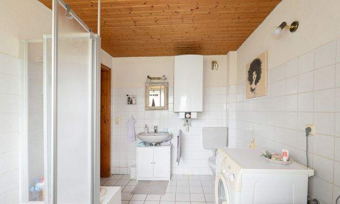 Einliegerwohnung Badezimmer