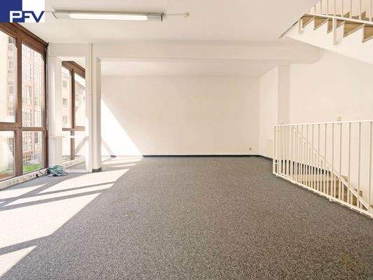 1.OG Referenzeinheit unrenoviert 