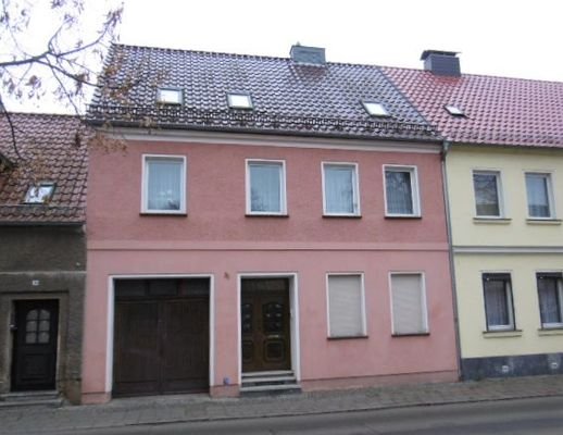 Foto_Straßenfront.jpg