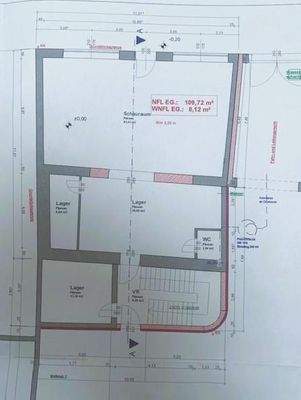 Grundriss EG und Einfahrt (eingetragenes Servitut)