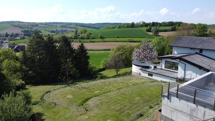 Grundstück & Aussicht
