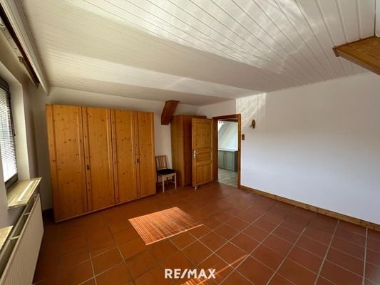 OG Schlafzimmer 1