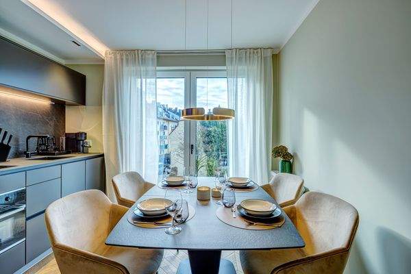 Essen (Beispiel Möblierung)