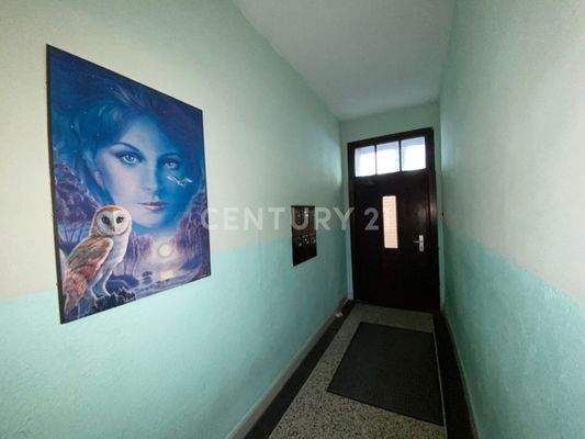 Eingangsbereich im Erdgeschoss innen