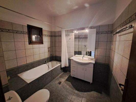 Kreta, Douliana: Schöne Maisonette mit Gemeinschaftspool zu verkaufen