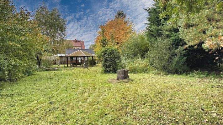 Grundstück Rückansicht