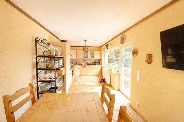 Großzügige Wohnküche