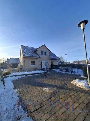 Stellplatz vor der Haustüre großer Eingang