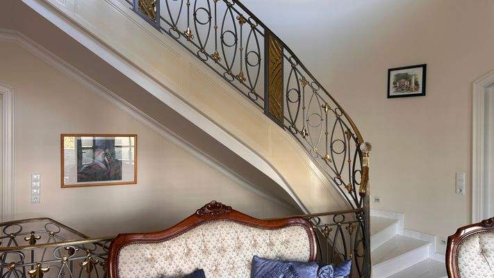 Treppenaufgang im EG