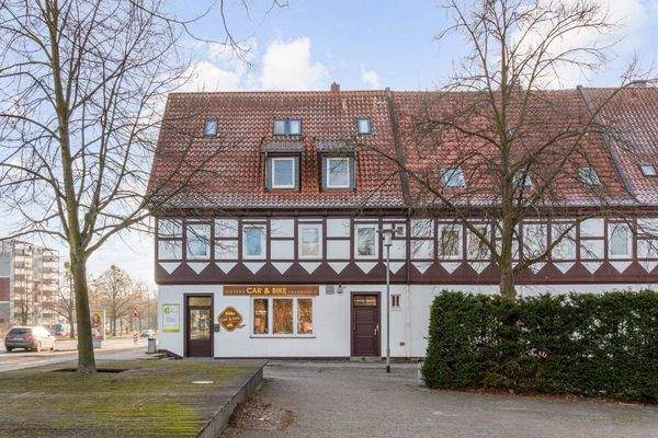 Außenansicht - Straßenseite