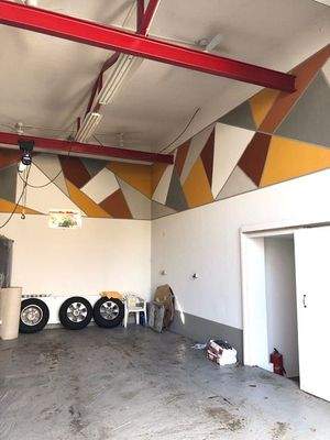 Gewerblich genutzte Fahrzeughalle V