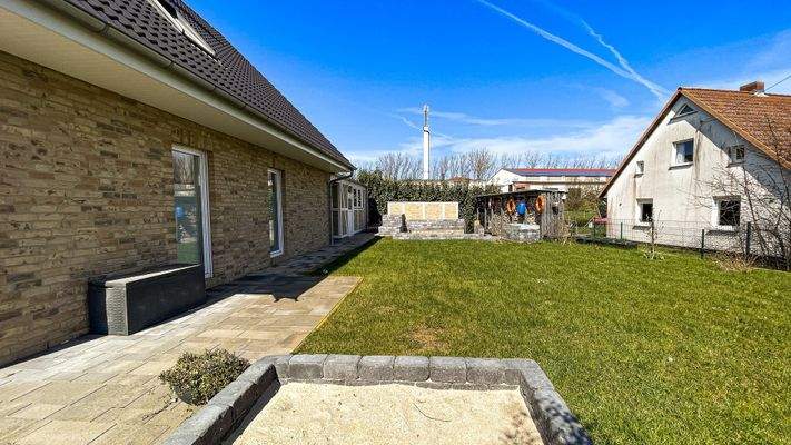 Gartenansicht (aus Süd)