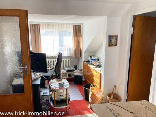 32-Mittelraum DG.JPG