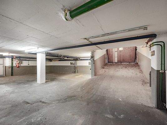 Kleine Tiefgarage