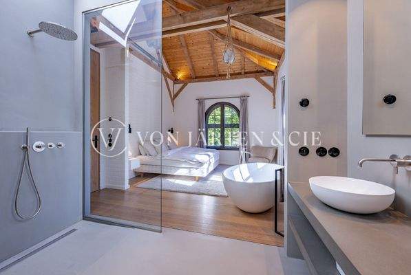 Schlafzimmer mit Bad en Suite