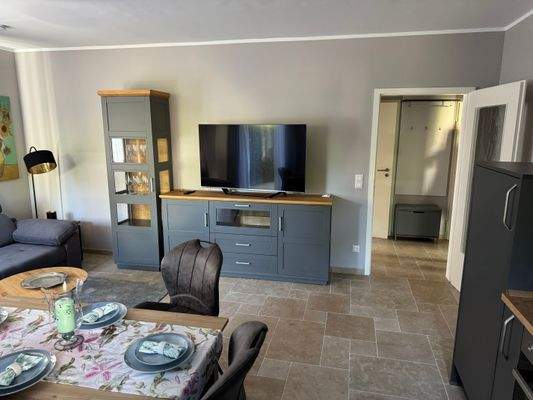 Wohn-Essbereich 3.jpeg