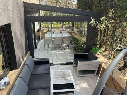 Blick zum Wintergarten