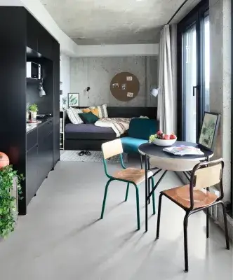 02f0dd13-c264-4b81-b7cb-34bc9247c000