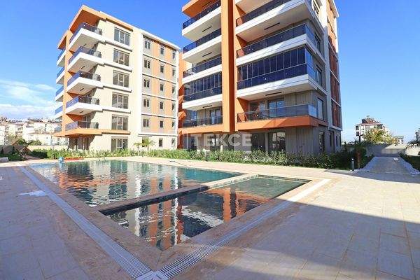 Spacious Apartments Close to Tramway in Antalya Kepez