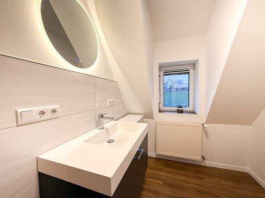 Badezimmer-Dachgeschoss