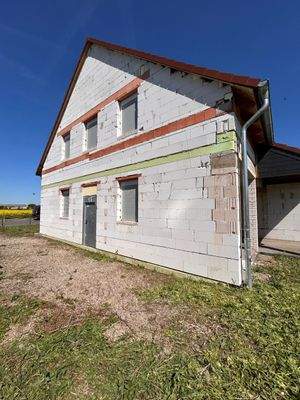 Außen Giebelseite.JPG