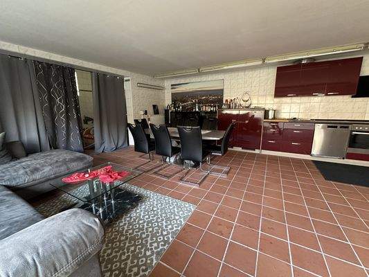 Blick in die Garagen