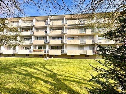 Ihr Haus von Westen her (Vegetationsdarstellung digital optimiert)