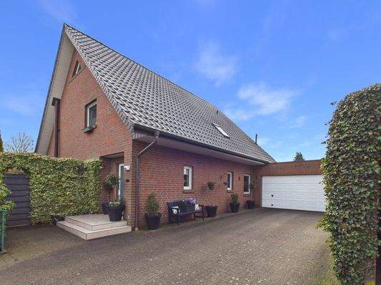 CAM03784G0-PR0100-STILL022