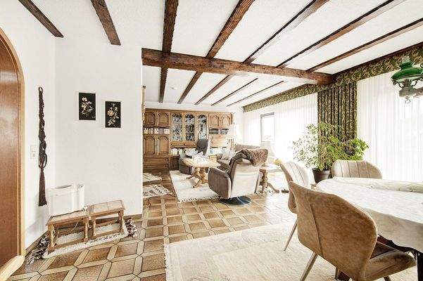 Wohn-/Esszimmer Wohnung Obergeschoss