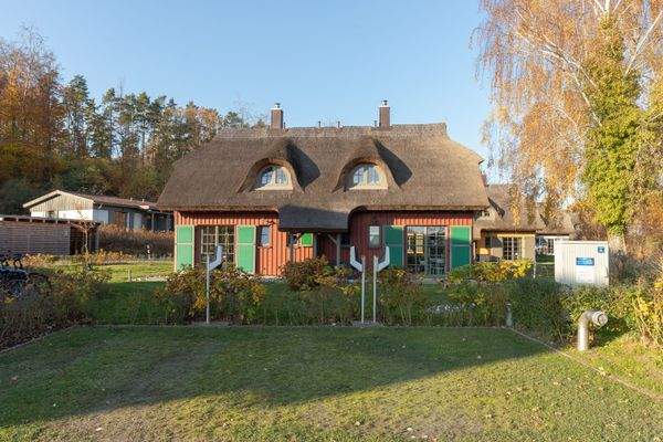 Die moderne Parkplätz für e-Autos