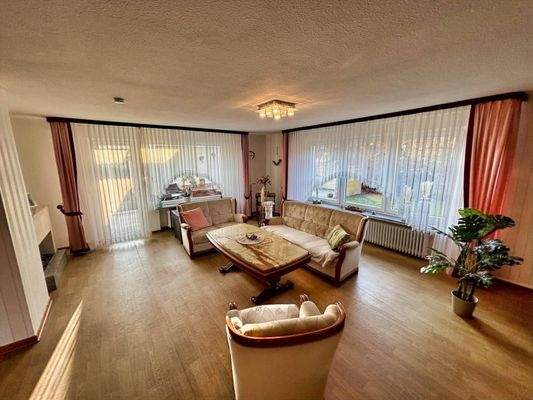 Großer Wohn- Essbereich