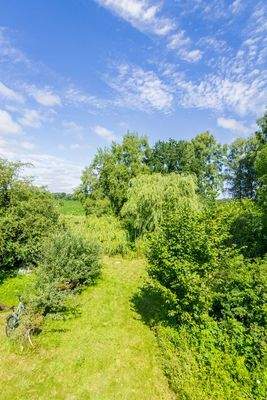 Weitläufiger Garten