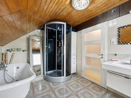 Bad Ansicht 2 Dachgeschoss