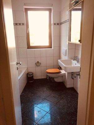 Vollbad mit Extra Dusche