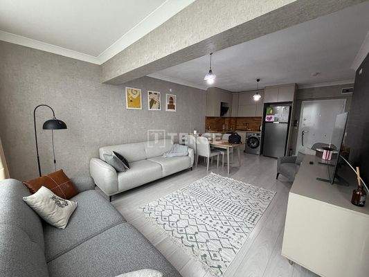 Apartment in a Secure Complex Near the Metro in Ankara Etimesgut