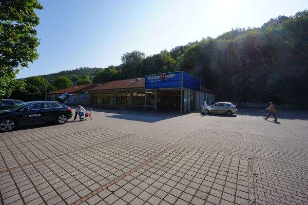 Au├ƒenansicht (2)