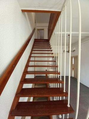 Treppenaufgang ins 2. OG