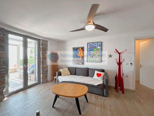 ad72674c535744a4abf307ec4621ffa1-original