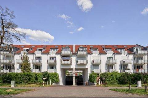 Dormagen Garage, Dormagen Stellplatz