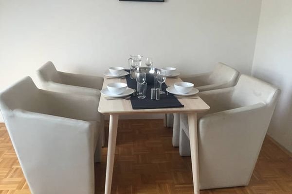 Esstisch Wohnzimmer