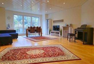 Wohnzimmer/Esszimmer